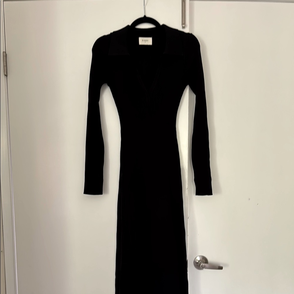 DISSH Classic Black Long Sleeve Dress